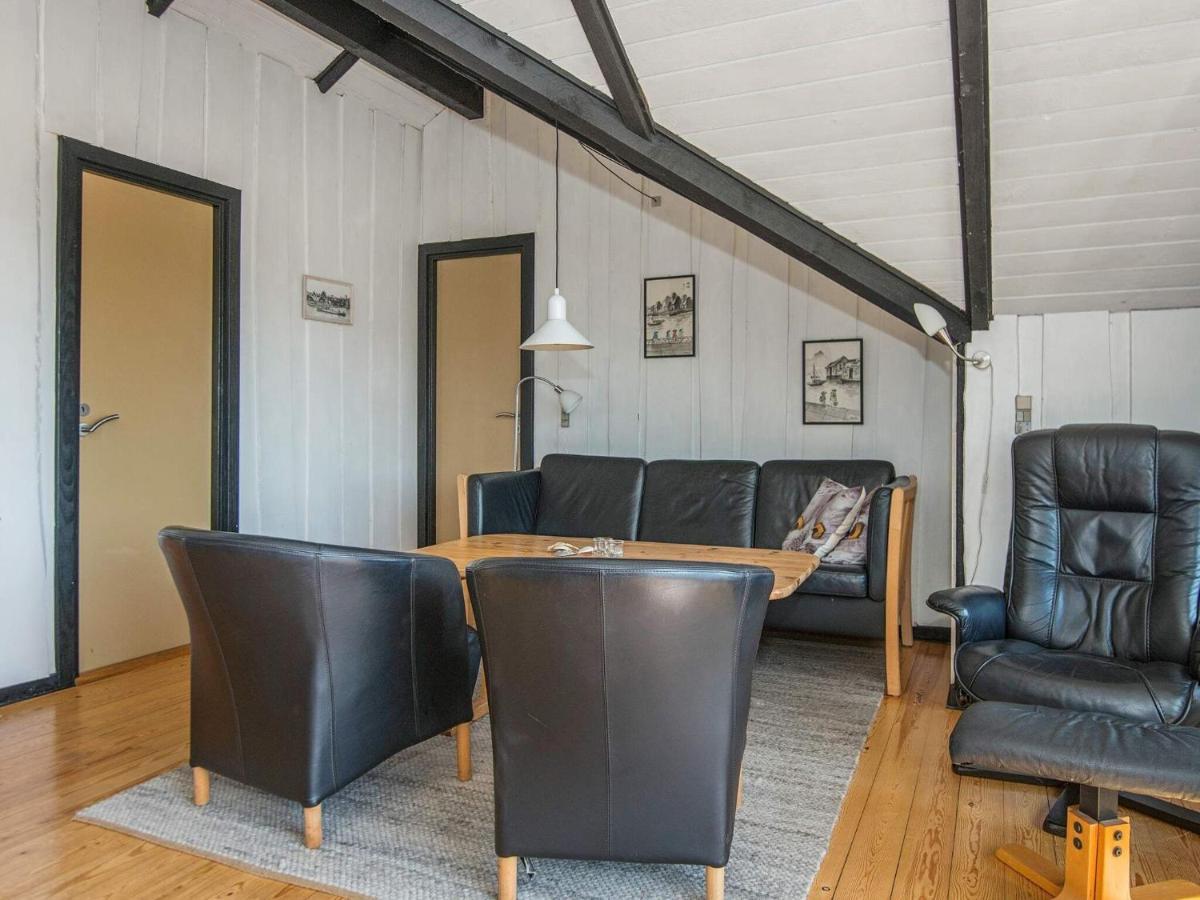 6 Person Holiday Home In R M Tagholm Экстерьер фото